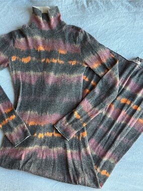 Zara Gray Long-Sleeve Turtleneck Dress with Purple & Orange Stripes